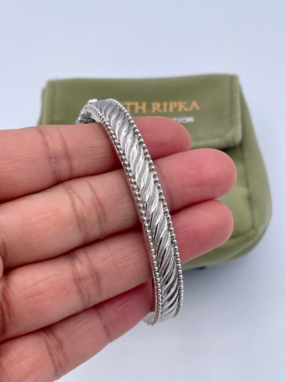 Judith Ripka Sterling Silver 925 Hinged Bangle Twisted Cable Oval Bracelet 34.1g - Picture 9 of 12